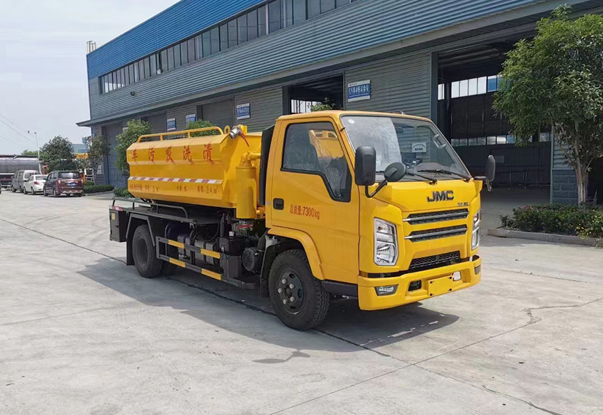 國(guó)六江鈴順達(dá)清洗吸污車(chē)圖片