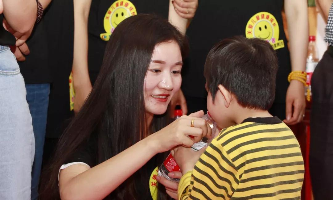 弘揚(yáng)傳統(tǒng)美德，關(guān)愛兒童成長(zhǎng)----首屆“魅力隨州，多彩程力”抖音大賽捐贈(zèng)公益活動(dòng)紀(jì)實(shí)